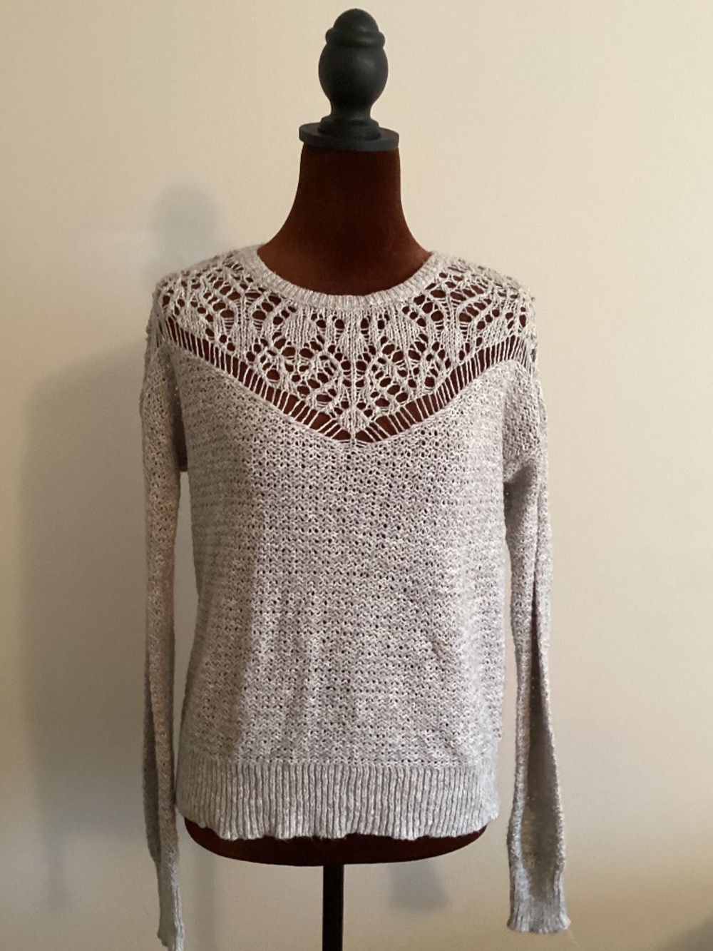 Hollister long sleeve knit top